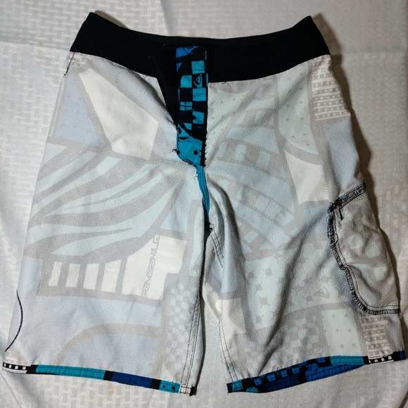 Vintage Quicksilver Board Shorts - Picture 5 of 8